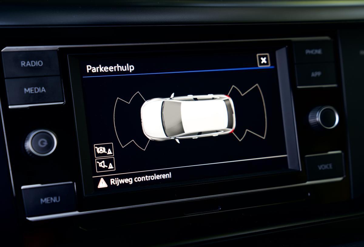 VOLKSWAGEN POLO 1.0i