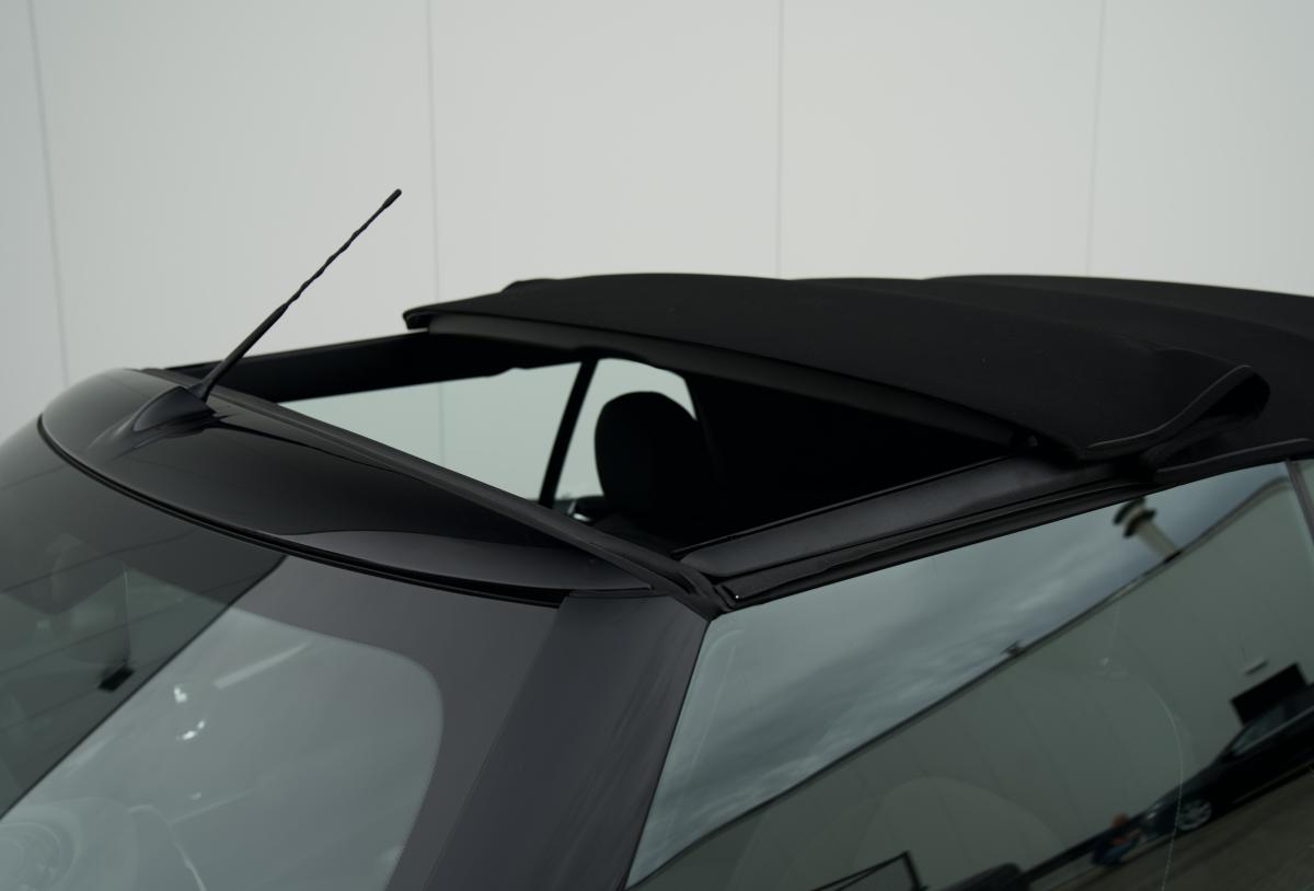 MINI COOPER CABRIO