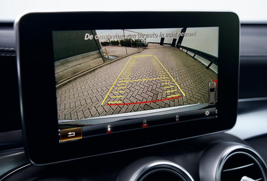 MERCEDES GLC220D 4-MATIC