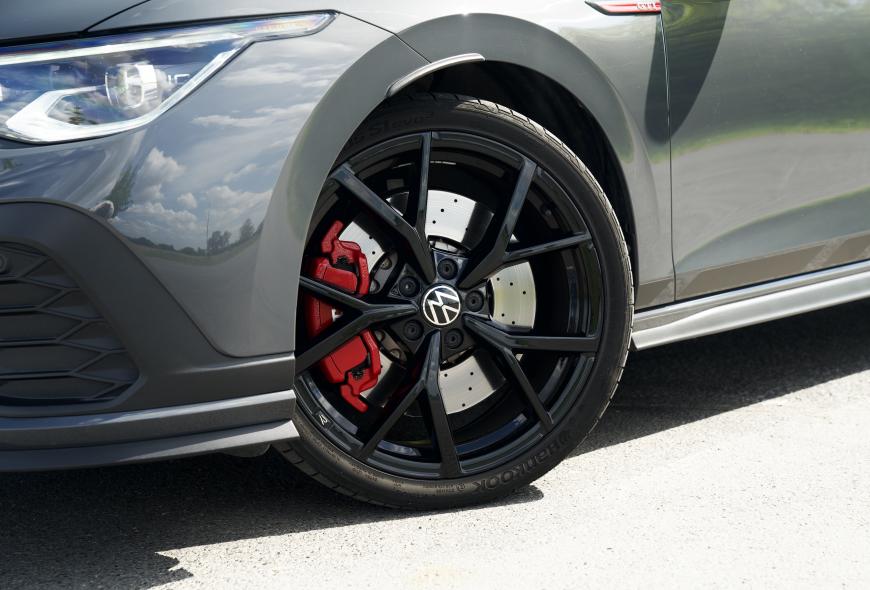 VOLKSWAGEN GOLF 8 GTI CS