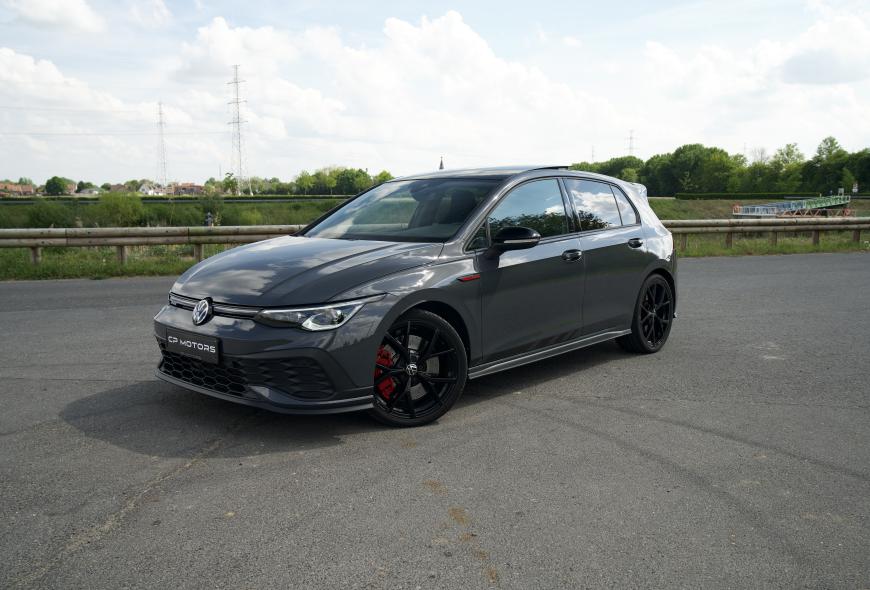 VOLKSWAGEN GOLF 8 GTI CS