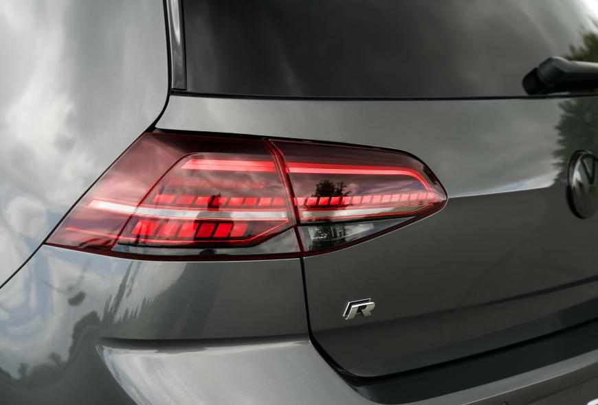 VW GOLF 7.5 R