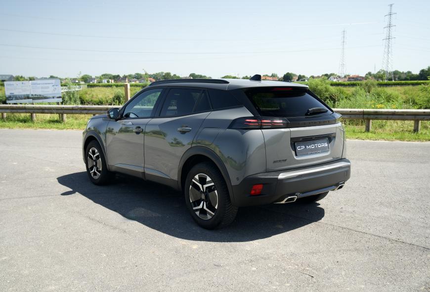 PEUGEOT 2008 "ALLURE"