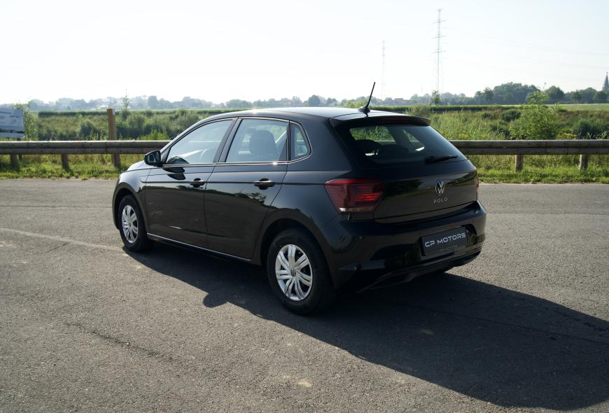 VOLKSWAGEN POLO 1.0i