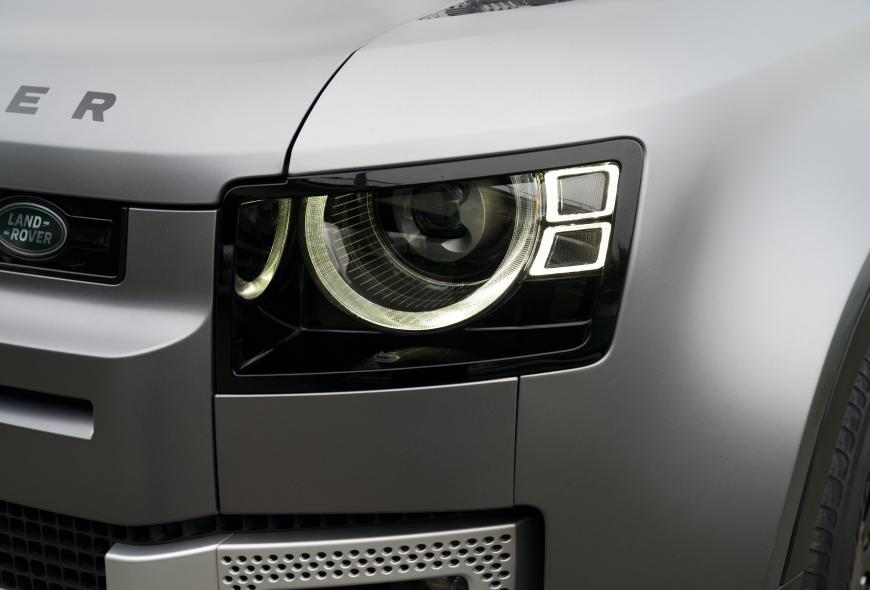 LAND ROVER DEFENDER 90 