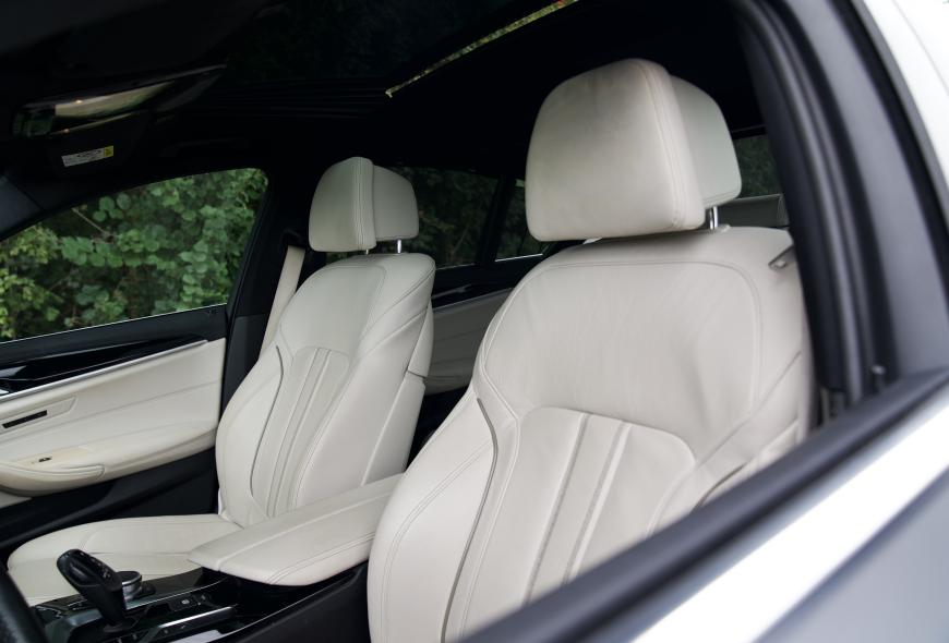 BMW 530e